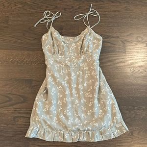 Abercrombie Tie-Strap Slim Waist Mini Dress (size small)